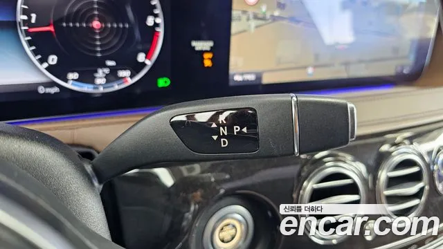 Mercedes-Benz S-Класс 2017 thumb 9
