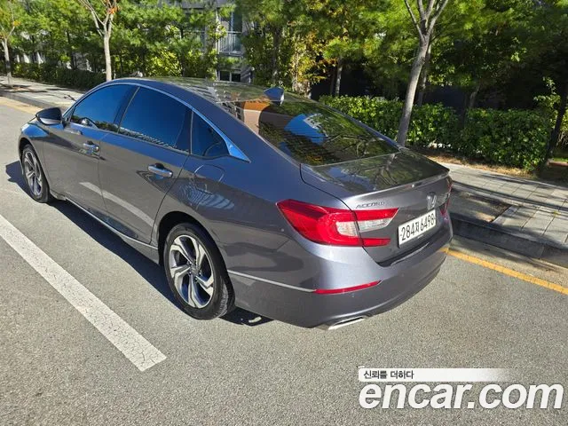 Honda Accord 2020 thumb 6