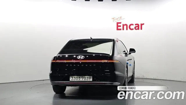 Hyundai Grandeur 2023 thumb 4