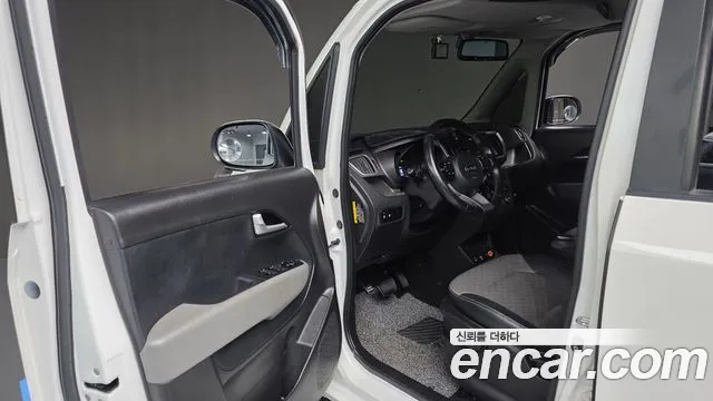 Kia Ray 2019 thumb 10
