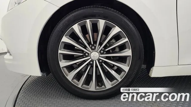 Hyundai Grandeur 2013 thumb 5