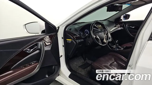 Hyundai Grandeur 2013 thumb 10