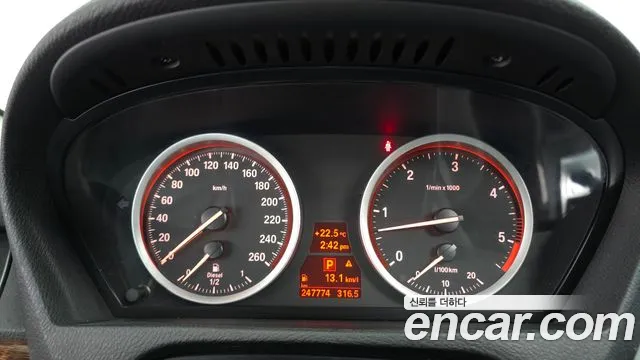 BMW X6 2013 thumb 8