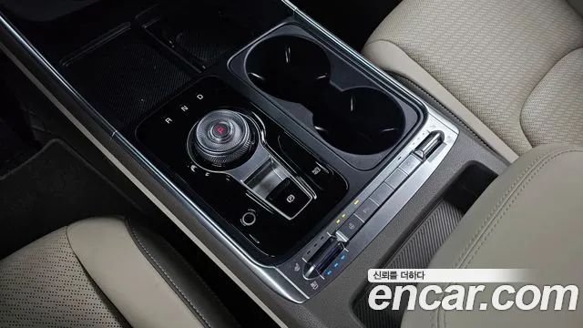 Kia Carnival 2025 thumb 8