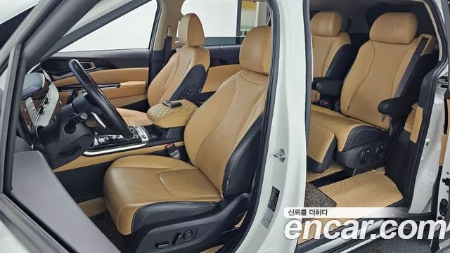 Kia Carnival 2020 thumb 9