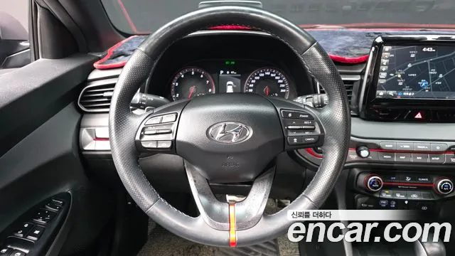 Hyundai Veloster 2019 thumb 12
