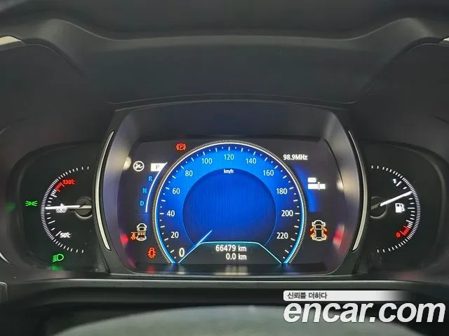Renault-KoreaSamsung Koleos 2022 thumb 6