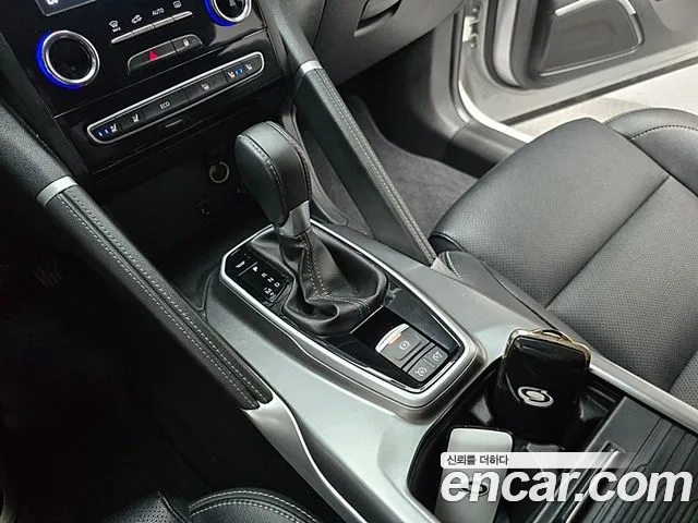 Renault-KoreaSamsung Koleos 2022 thumb 8