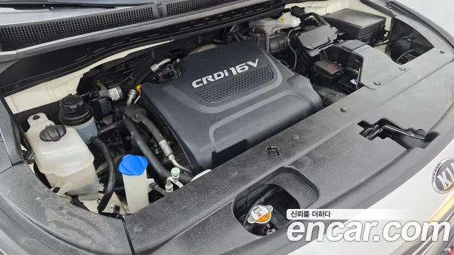 Kia Carnival 2016 thumb 6