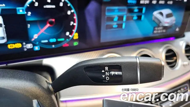 Mercedes-Benz E-Класс 2021 thumb 8