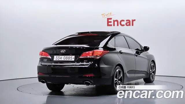 Hyundai i40 2016 thumb 2