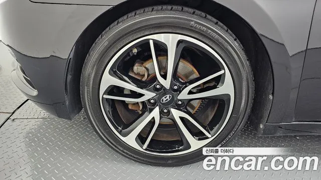 Hyundai i40 2016 thumb 5