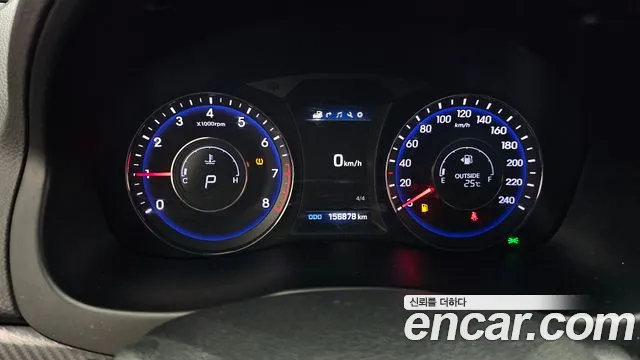 Hyundai i40 2016 thumb 8