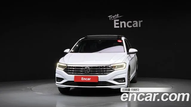 Volkswagen Jetta 2021 thumb 3