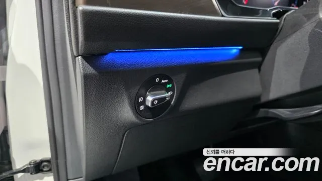 Volkswagen Jetta 2021 thumb 12