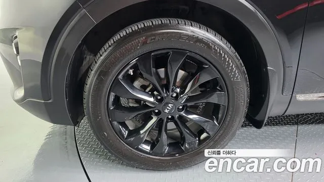 Kia Sorento 2018 thumb 4