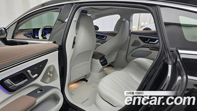 Mercedes-Benz EQS 2022 thumb 12