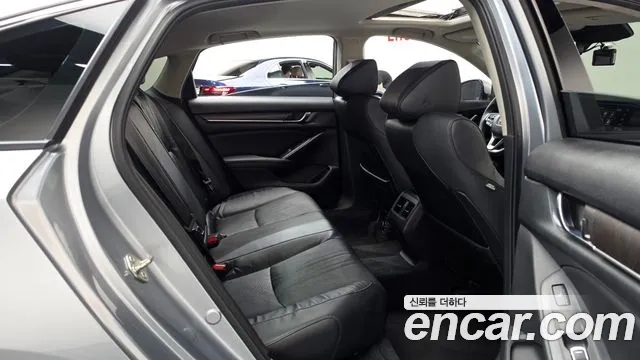 Honda Accord 2018 thumb 11