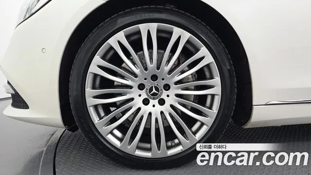Mercedes-Benz S-Класс 2018 thumb 5