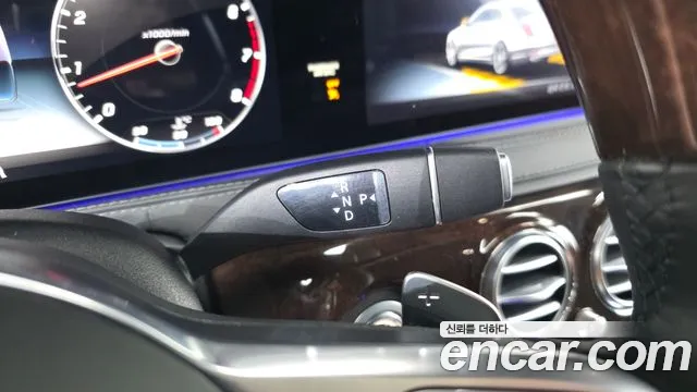Mercedes-Benz S-Класс 2018 thumb 9