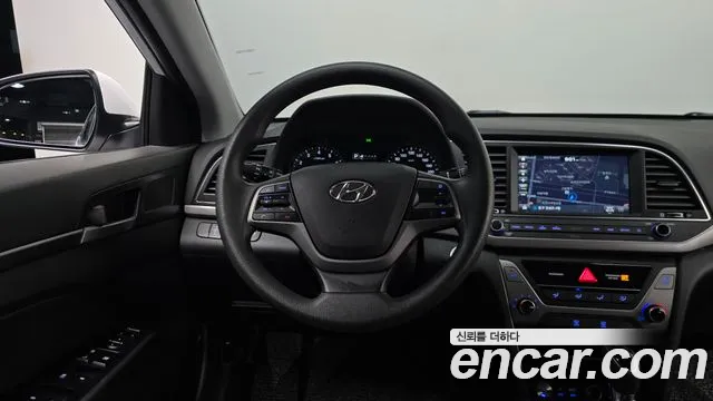 Hyundai Avante 2018 thumb 12
