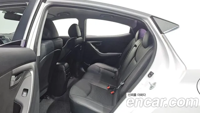 Hyundai Avante 2015 thumb 11
