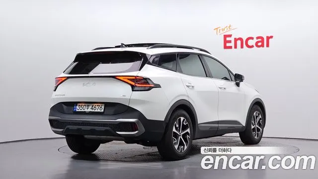 Kia Sportage 2023 thumb 2