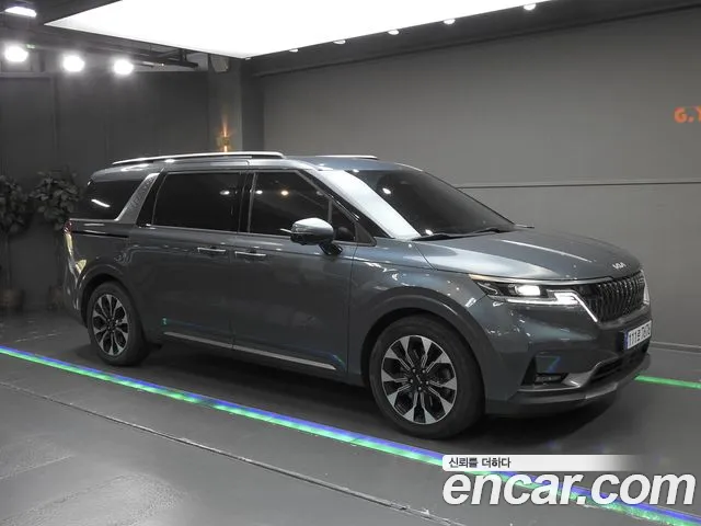 Kia Carnival 2021 thumb 12