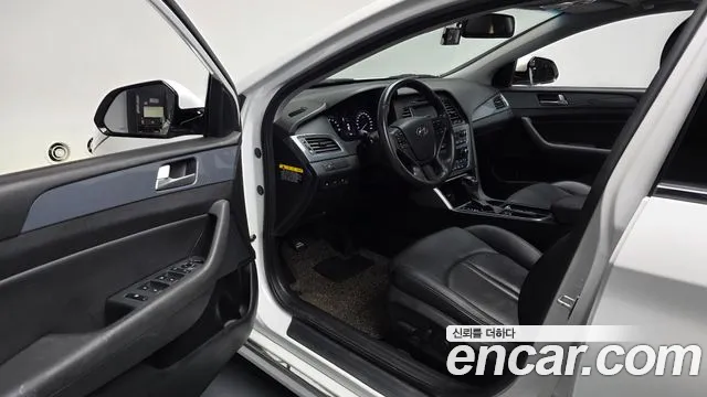Hyundai Sonata 2016 thumb 10