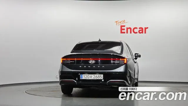 Hyundai Sonata 2023 thumb 4