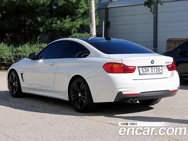 BMW 4-Series 2016 thumb 3