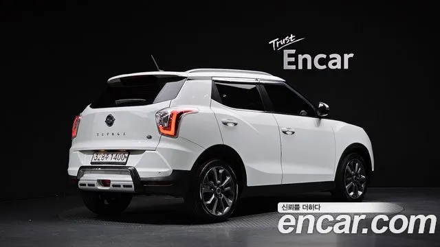 KG_Mobility_Ssangyong TIBOLI 2015 thumb 2