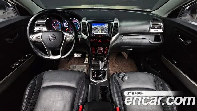 KG_Mobility_Ssangyong TIBOLI 2015 thumb 7