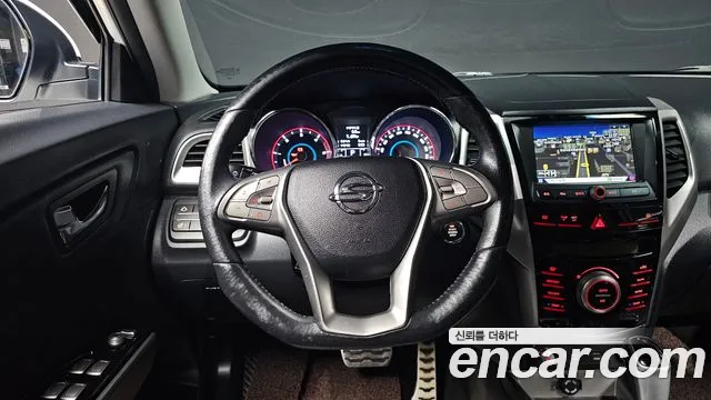 KG_Mobility_Ssangyong TIBOLI 2015 thumb 12