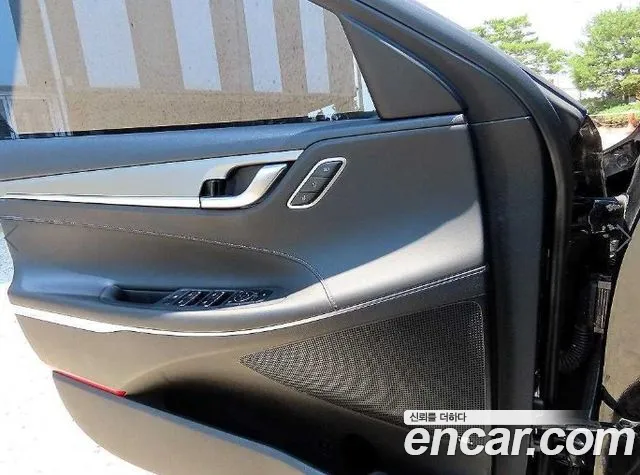 Hyundai Grandeur 2018 thumb 7
