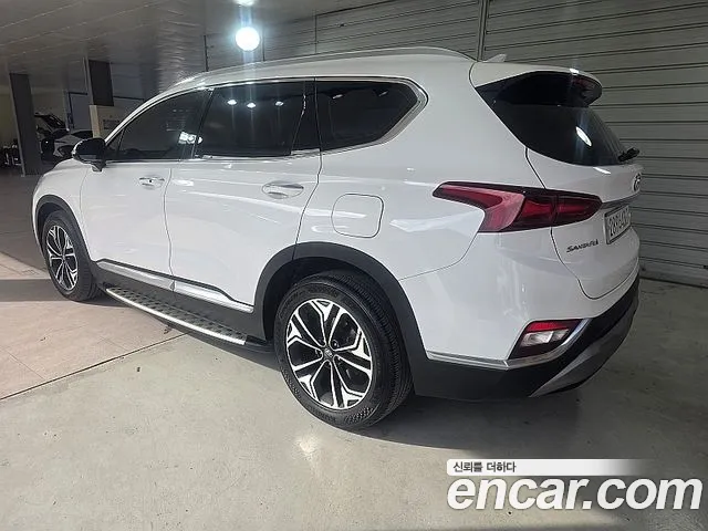 Hyundai Santa Fe 2019 thumb 5