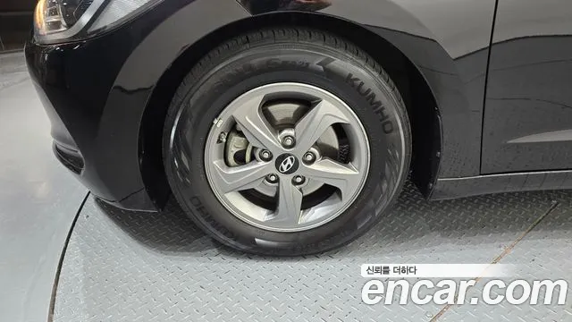 Hyundai Avante 2016 thumb 5