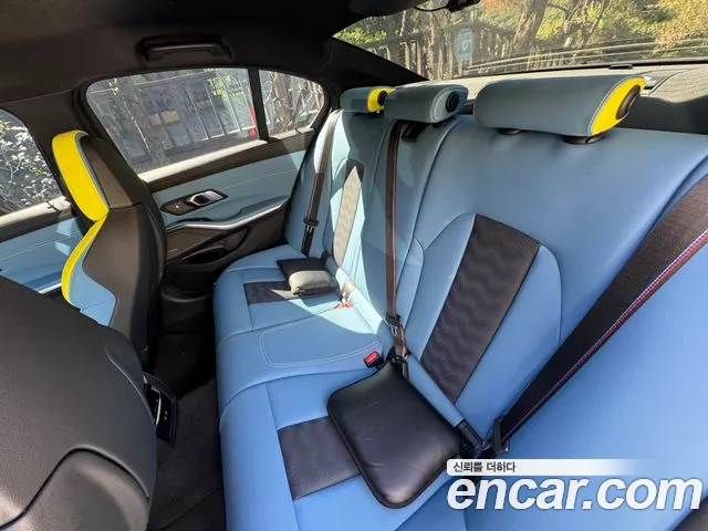 BMW M3 2023 thumb 7