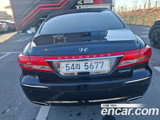 Hyundai Grandeur 2010 thumb 2