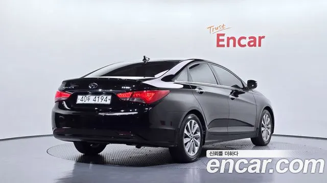 Hyundai Sonata 2013 thumb 2