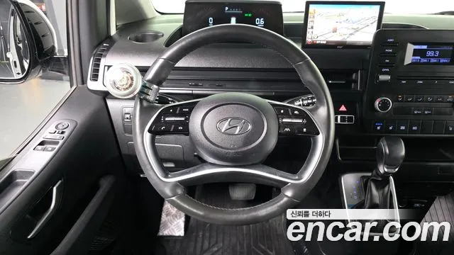 Hyundai Staria 2022 thumb 11