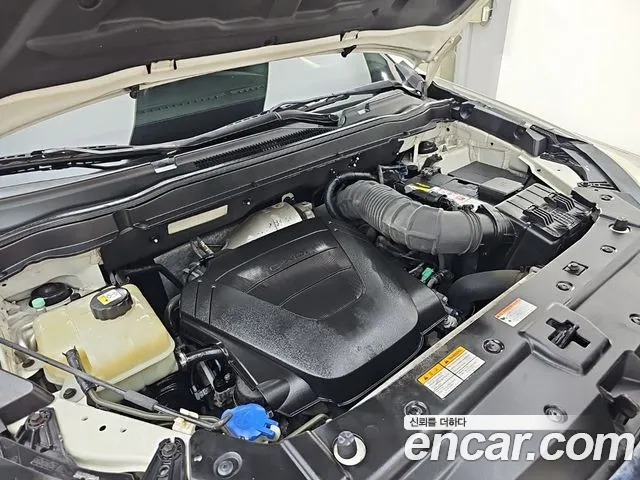 KG_Mobility_Ssangyong KORANDO 2015 thumb 6