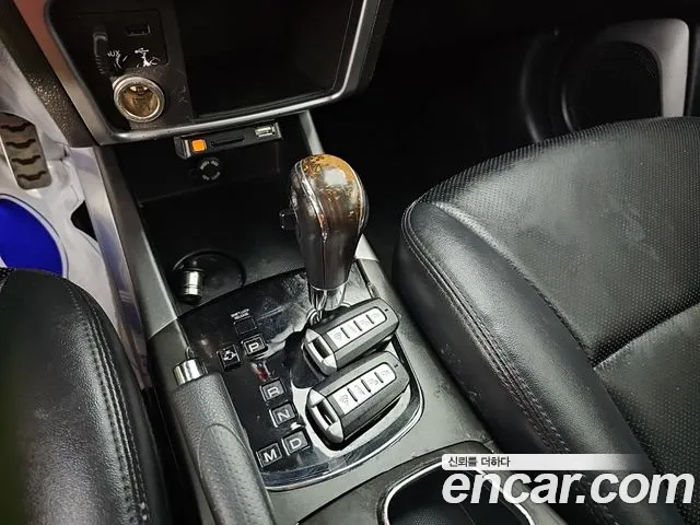 KG_Mobility_Ssangyong KORANDO 2015 thumb 8