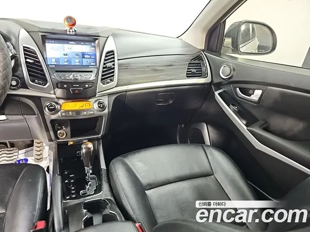 KG_Mobility_Ssangyong KORANDO 2015 thumb 10