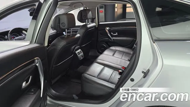 Renault-KoreaSamsung Latitude 2013 thumb 11