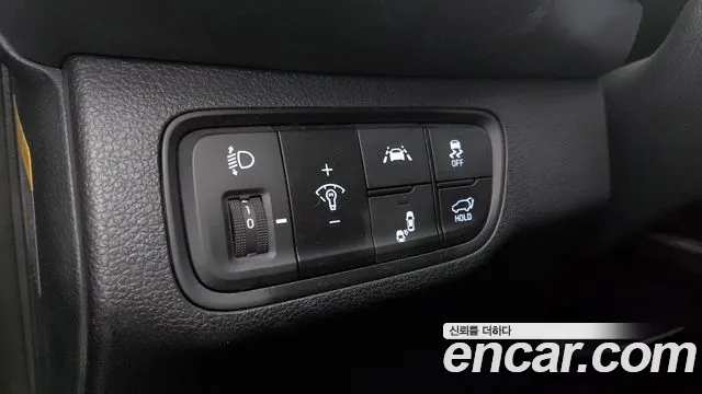 Hyundai Santa Fe 2020 thumb 7