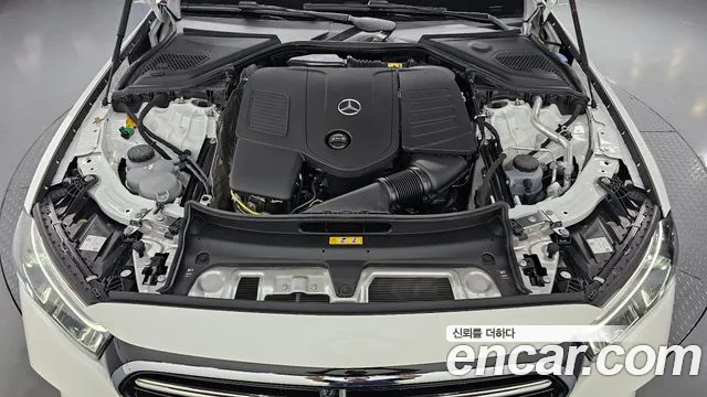 Mercedes-Benz E-Класс 2025 thumb 6