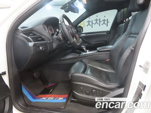 BMW X6M 2010 thumb 5