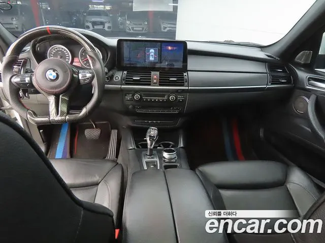 BMW X6M 2010 thumb 6