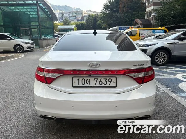 Hyundai Grandeur 2015 thumb 4